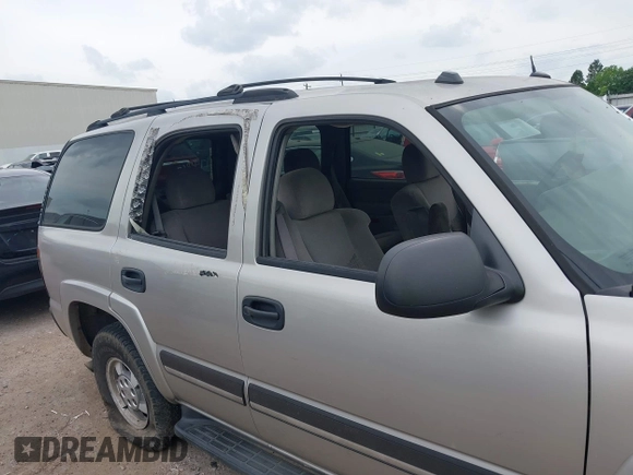 2005 Chevrolet Tahoe Z71 z VIN 1GNEC13T65R217426, wystawiony jako IAAI lot #42259153 z przebiegiem 257 179 mil mil oraz . Historia ofert i sprzedaży dostępna na DreamBid. Obrazek 6.