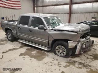 2006 Chevrolet Silverado 1500 LS with VIN 2GCEK13V561356907, listed as a Copart auction lot 84236404 with 95,464 mi miles and Non Repairable. Bid and sale history available at carsss.com. Image 4.
