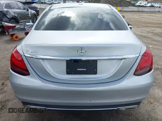 2021 Mercedes-Benz C 300 with VIN W1KWF8DB3MR650886, listed as a IAAI auction lot 41728472 with 26,700 mi miles and . Bid and sale history available at carsss.com. Image 16.
