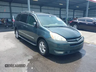 2004 Toyota Sienna XLE z VIN 5TDZA22C84S089360, wystawiony jako IAAI lot #42255950 z przebiegiem 289 592 mil mil oraz . Historia ofert i sprzedaży dostępna na DreamBid. Obrazek 1.
