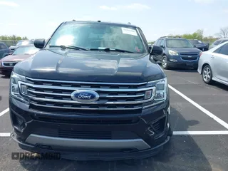 2019 Ford Expedition XLT z VIN 1FMJU1JT6KEA51883, wystawiony jako IAAI lot #41923628 z przebiegiem 133 945 mil mil oraz . Historia ofert i sprzedaży dostępna na DreamBid. Obrazek 12.