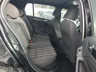 2011 Volkswagen GTI w/Sunroof & Navi PZEV z VIN WVWGD7AJ3BW080266, wystawiony jako Copart lot #88454655 z przebiegiem 171 328 mil mil oraz Szkoda całkowita • Salvage title. Historia ofert i sprzedaży dostępna na DreamBid. Obrazek 10.