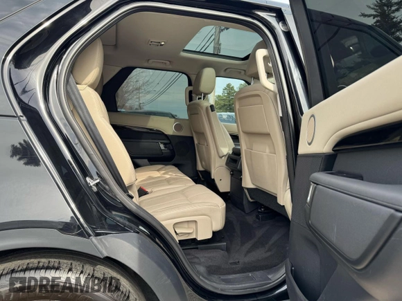 2020 Land Rover Discovery SE with VIN SALRG2RV5L2424255, listed as a Copart auction lot 54084845 with 126,948 mi miles and Clean Title. Bid and sale history available at carsss.com. Image 6.