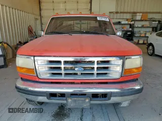 1995 Ford F-350 with VIN 1FTJW35F5SEA46141, listed as a Copart auction lot 63977585 with 386,819 mi miles and Salvage title. Bid and sale history available at DreamBid. Image 5.