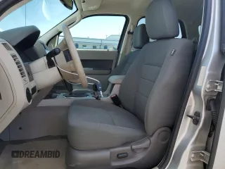 2009 Ford Escape Hybrid z VIN 1FMCU49399KD02275, wystawiony jako Copart lot #55536955 z przebiegiem 50 333 mil mil oraz Szkoda całkowita • Salvage title. Historia ofert i sprzedaży dostępna na DreamBid. Obrazek 7.