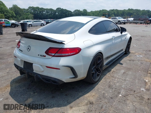 2017 Mercedes-Benz C 63 S AMG with VIN WDDWJ8HB9HF505142, listed as a IAAI auction lot 42694477 with 85,492 mi miles and . Bid and sale history available at DreamBid. Image 4.