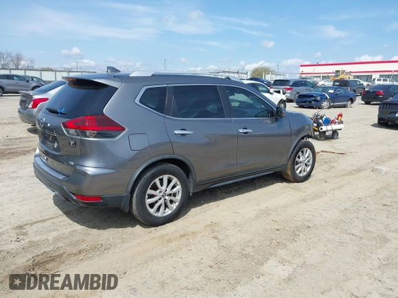 2020 Nissan Rogue SV with VIN JN8AT2MT8LW016660, listed as a IAAI auction lot 41805103 with 121,669 mi miles. Bid and sale history available at carsss.com. Image 4.