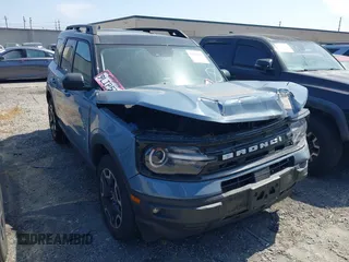 2024 Ford Bronco Sport Outer Banks z VIN 3FMCR9C68RRE01957, wystawiony jako IAAI lot #42163509 z przebiegiem 12 586 mil mil oraz . Historia ofert i sprzedaży dostępna na DreamBid. Obrazek 1.
