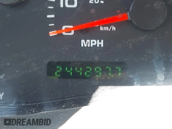 2002 Ford F-250 XL with VIN 1FTNX20F32EB42981, listed as a IAAI auction lot 42585853 with 244,297 mi miles and . Bid and sale history available at DreamBid. Image 15.