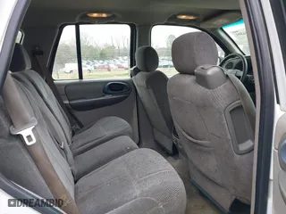2004 Chevrolet TrailBlazer LT with VIN 1GNDS13S242323532, listed as a IAAI auction lot 41704397 with 262,923 mi miles. Bid and sale history available at carsss.com. Image 8.