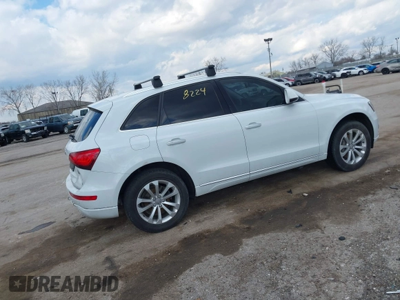 2016 Audi Q5 Premium Plus with VIN WA1L2AFPXGA136183, listed as a IAAI auction lot 41898224 with 117,640 mi miles. Bid and sale history available at carsss.com. Image 4.