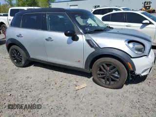 2012 MINI Countryman S with VIN WMWZC5C59CWM11849, listed as a Copart auction lot 54422655 with Not Provided miles and Salvage Title. Bid and sale history available at DreamBid. Image 4.