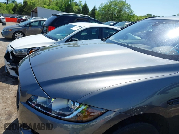 2019 Jaguar F-Pace 25t Premium with VIN SADCJ2FX4KA395439, listed as a IAAI auction lot 42096056 with 91,356 mi miles and . Bid and sale history available at DreamBid. Image 6.