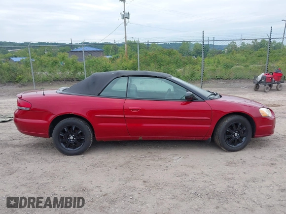 2004 Chrysler Sebring GTC z VIN 1C3EL75R44N172753, wystawiony jako IAAI lot #42352821 z przebiegiem Nie podano mil oraz . Historia ofert i sprzedaży dostępna na DreamBid. Obrazek 13.