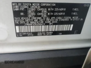 2024 Toyota RAV4 Hybrid XLE Premium с VIN JTMB6RFV2RJ046614, выставлен на аукционе Copart как лот 51160525 с пробегом 18 365 миль миль и Списание • Salvage title. История ставок и продаж доступна на DreamBid. Изображение 13.