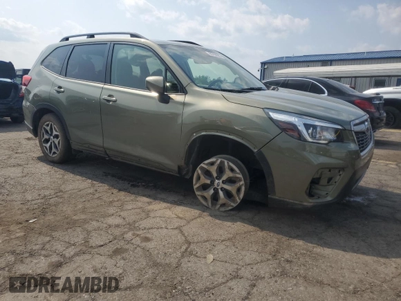 2019 Subaru Forester Premium with VIN JF2SKAGC1KH577229, listed as a Copart auction lot 60798565 with 43,035 mi miles and Salvage title. Bid and sale history available at DreamBid. Image 4.