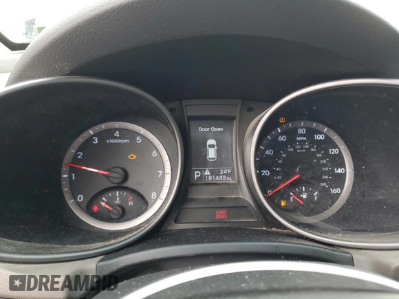 2013 Hyundai Santa Fe Sport z VIN 5XYZT3LB6DG055436, wystawiony jako Copart lot #49147375 z przebiegiem 181 442 mil mil oraz Szkoda całkowita • Salvage title. Historia ofert i sprzedaży dostępna na DreamBid. Obrazek 9.