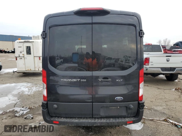 2020 Ford Transit Passenger XL z VIN 1FBAX2C86LKA40321, wystawiony jako Copart lot #44990275 z przebiegiem 156 209 mil mil oraz Czysty tytuł • Clean title. Historia ofert i sprzedaży dostępna na DreamBid. Obrazek 6.