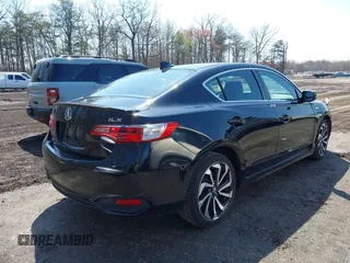 2018 Acura ILX w/Premium/A-SPEC Pkg with VIN 19UDE2F86JA001727, listed as a IAAI auction lot 41918028 with 46,325 mi miles. Bid and sale history available at carsss.com. Image 4.