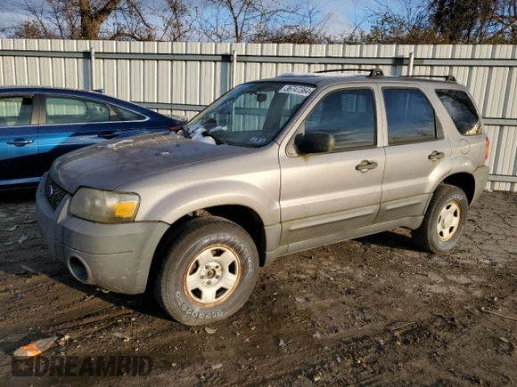 2007 Ford Escape XLS with VIN 1FMYU02Z47KB08019, listed as a Copart auction lot 36747364 with 0 mi miles and Clean Title. Bid and sale history available at carsss.com. Image 1.