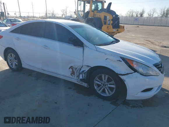2013 Hyundai Sonata GLS with VIN 5NPEB4AC4DH653973, listed as a IAAI auction lot 41209268 with 170,399 mi miles and . Bid and sale history available at DreamBid. Image 6.