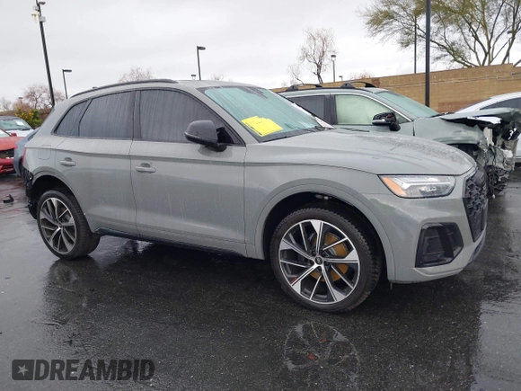 2022 Audi SQ5 Premium Plus with VIN WA1B4AFY0N2042917, listed as a IAAI auction lot 41509774 with 39,851 mi miles. Bid and sale history available at carsss.com. Image 13.