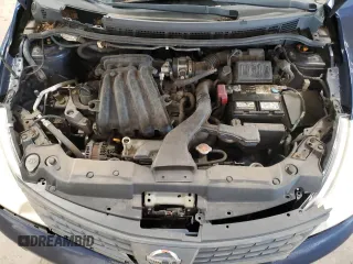 2009 Nissan Versa 1.6 z VIN 3N1CC11E49L458857, wystawiony jako Copart lot #59195275 z przebiegiem 100 351 mil mil oraz Szkoda całkowita • Salvage title. Historia ofert i sprzedaży dostępna na DreamBid. Obrazek 11.