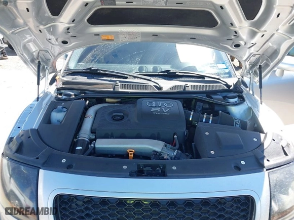 2001 Audi TT with VIN TRUWT28N011008288, listed as a IAAI auction lot 41758230 with 108,521 mi miles. Bid and sale history available at carsss.com. Image 10.