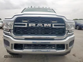 2019 Ram 2500 Tradesman with VIN 3C6UR5HJ6KG570026, listed as a Copart auction lot 63488505 with 129,320 mi miles and Clean title. Bid and sale history available at DreamBid. Image 5.