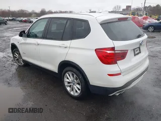 2015 BMW X3 xDrive28i z VIN 5UXWX9C59F0D53672, wystawiony jako IAAI lot #41975259 z przebiegiem 82 852 mil mil oraz . Historia ofert i sprzedaży dostępna na DreamBid. Obrazek 3.