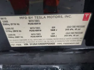 2013 Tesla Model S with VIN 5YJSA1CN0DFP20408, listed as a IAAI auction lot 41524470 with 1 mi miles. Bid and sale history available at carsss.com. Image 9.