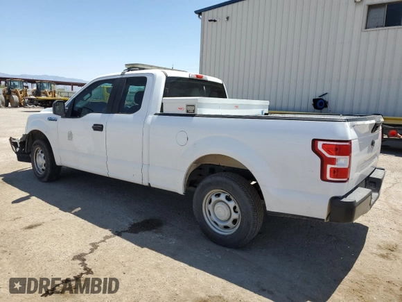 2018 Ford F-150 XL with VIN 1FTEX1CB1JKC58165, listed as a Copart auction lot 61529075 with 105,771 mi miles and Salvage title. Bid and sale history available at DreamBid. Image 2.