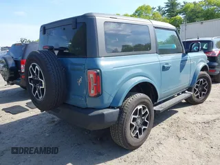 2023 Ford Bronco с VIN 1FMDE5CP0PLB85857, выставлен на аукционе IAAI как лот 42195848 с пробегом 12 446 миль миль и . История ставок и продаж доступна на DreamBid. Изображение 4.