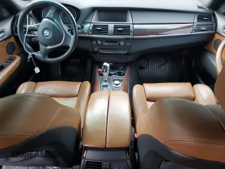2007 BMW X5 3.0si with VIN 5UXFE43547L016641, listed as a Copart auction lot 49328355 with 0 mi miles and Salvage Title. Bid and sale history available at carsss.com. Image 8.