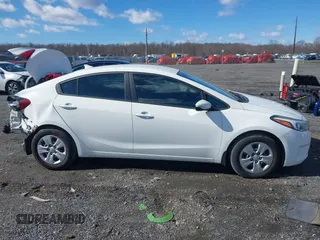 2017 Kia Forte LX with VIN 3KPFK4A7XHE062659, listed as a IAAI auction lot 41595629 with 38,102 mi miles. Bid and sale history available at carsss.com. Image 14.