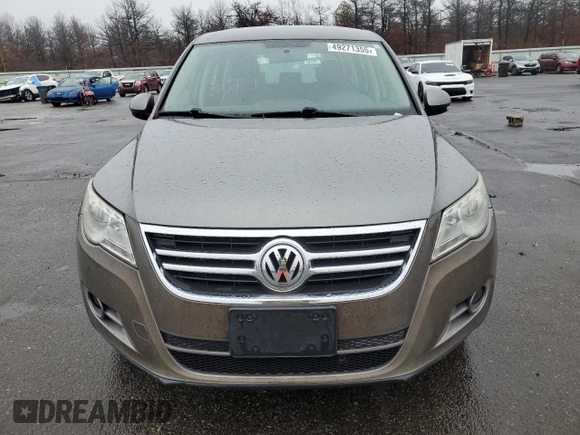 2009 Volkswagen Tiguan with VIN WVGCV75N19W511508, listed as a Copart auction lot 49271355 with 143,197 mi miles and Clean Title. Bid and sale history available at DreamBid. Image 5.