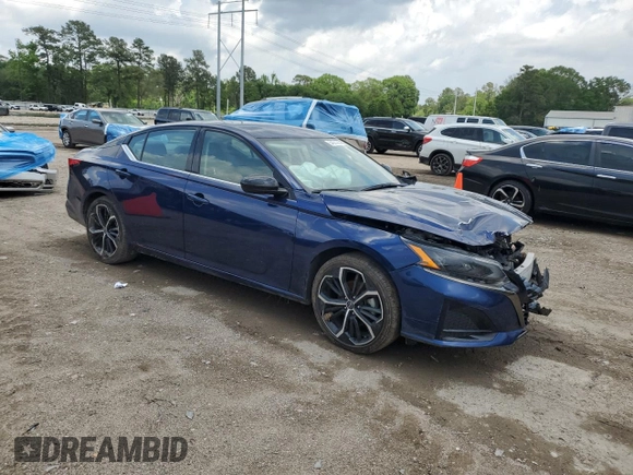 2024 Nissan Altima SR with VIN 1N4BL4CV0RN355013, listed as a Copart auction lot 54321995 with 8,722 mi miles and Salvage Title. Bid and sale history available at carsss.com. Image 4.