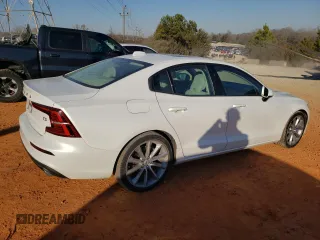 2020 Volvo S60 Momentum with VIN 7JR102FK1LG045213, listed as a Copart auction lot 41913524 with 65,918 mi miles. Bid and sale history available at carsss.com. Image 3.