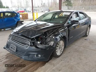 2016 Ford Fusion SE Hybrid with VIN 3FA6P0LU1GR106980, listed as a IAAI auction lot 41895379 with 200,226 mi miles. Bid and sale history available at carsss.com. Image 16.