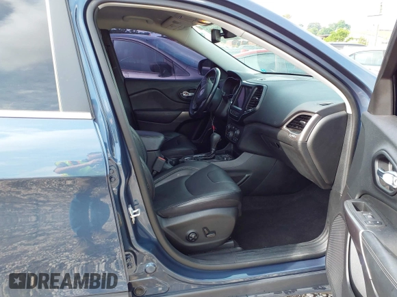 2021 Jeep Cherokee Latitude Lux with VIN 1C4PJLMN8MD155199, listed as a IAAI auction lot 42335462 with 41,069 mi miles and . Bid and sale history available at DreamBid. Image 5.