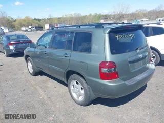 2006 Toyota Highlander w/3rd Row with VIN JTEEP21A560175515, listed as a IAAI auction lot 42037413 with 222,044 mi miles. Bid and sale history available at carsss.com. Image 3.