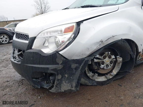2015 Chevrolet Equinox LT with VIN 2GNFLFEK9F6268356, listed as a IAAI auction lot 41914170 with 111,305 mi miles. Bid and sale history available at carsss.com. Image 6.