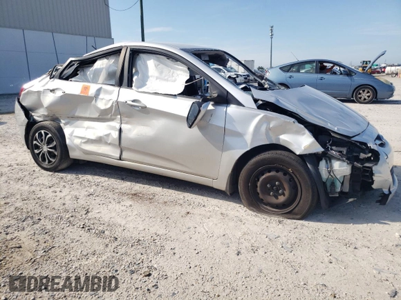 2013 Hyundai Accent GS z VIN KMHCT5AE3DU081887, wystawiony jako Copart lot #63272094 z przebiegiem 124 523 mil mil oraz Nie do naprawy • Non repairable. Historia ofert i sprzedaży dostępna na DreamBid. Obrazek 4.