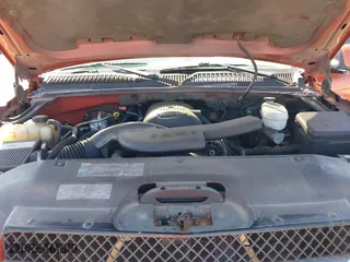 2003 Chevrolet Avalanche with VIN 3GNEC13TX3G136653, listed as a IAAI auction lot 41723496 with 280,867 mi miles. Bid and sale history available at carsss.com. Image 10.