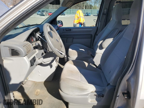 2006 Ford Freestar SE z VIN 2FMZA51666BA01984, wystawiony jako Copart lot #84637264 z przebiegiem Nie podano mil oraz Czysty tytuł • Clean title. Historia ofert i sprzedaży dostępna na DreamBid. Obrazek 7.