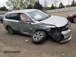 2018 Mitsubishi Outlander ES with VIN JA4AZ3A32JZ014056, listed as a Copart auction lot 53721885 with 75,336 mi miles and Salvage title. Bid and sale history available at DreamBid. Image 4.