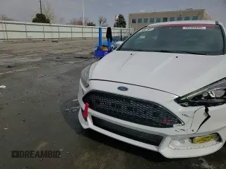 2018 Ford Focus ST with VIN 1FADP3L94JL242367, listed as a Copart auction lot 49285495 with 87,566 mi miles and Salvage Title. Bid and sale history available at DreamBid. Image 13.