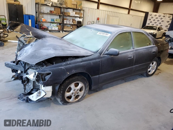 1998 Lexus ES 300 Luxury Sport Sdn with VIN JT8BF28G0W5044806, listed as a Copart auction lot 83248754 with 276,797 mi miles and Salvage Title. Bid and sale history available at carsss.com. Image 1.