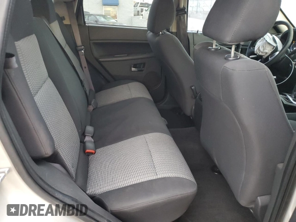 2010 Jeep Grand Cherokee Laredo with VIN 1J4PR4GK8AC111117, listed as a Copart auction lot 48947915 with 152,293 mi miles and Salvage Title. Bid and sale history available at carsss.com. Image 12.