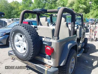 2005 Jeep Wrangler X with VIN 1J4FA39S15P305528, listed as a IAAI auction lot 42288177 with 189,767 mi miles and . Bid and sale history available at DreamBid. Image 4.